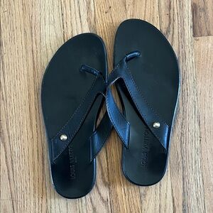 Louis Vuitton Black Leather Men’s Thong Sandals with Gold Stud